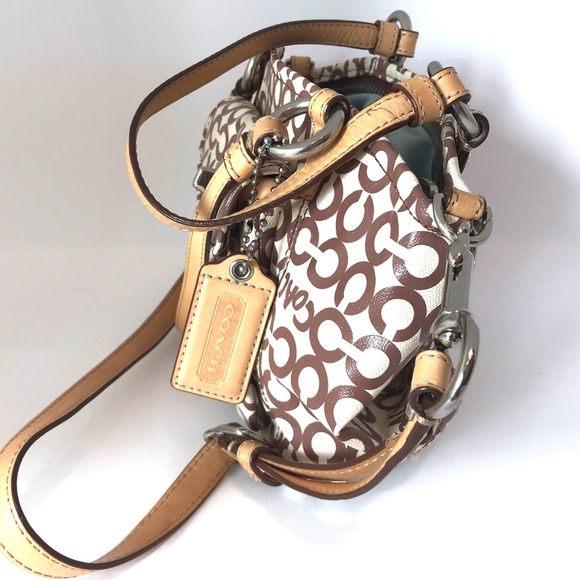 Coach Leah Optic Art Coated Canvas Small Crossbody and Clutch - Picture 5 of 13